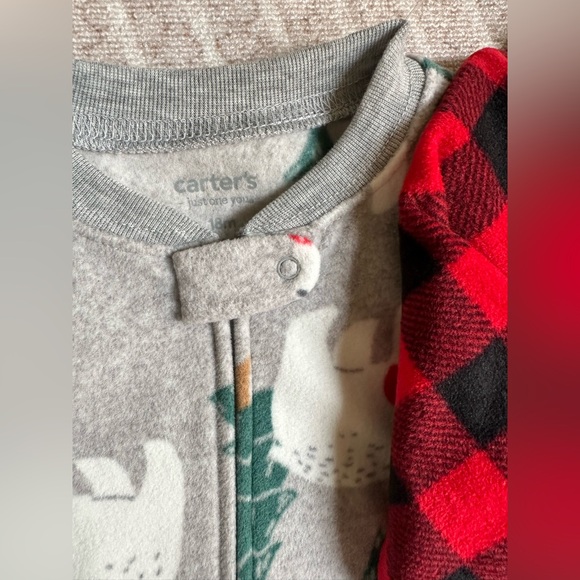Carter’s pajamas Christmas Reindeer Fleece Cozy Sz 18 months Set 2pc unisex NWT - Picture 3 of 4